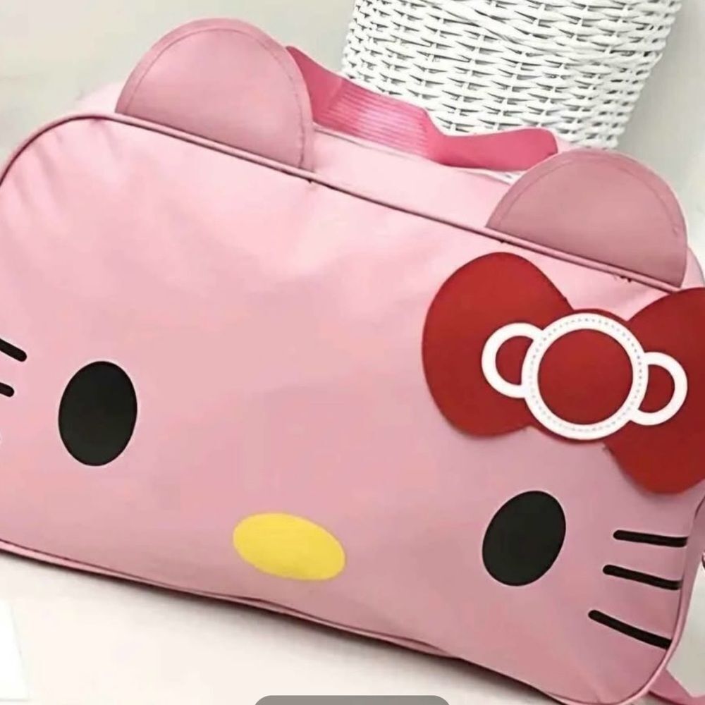 Hello Kitty Pink Bag - Picture 3 of 3